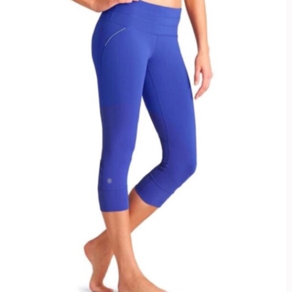 Athleta Relay Capri - Royal Blue- XXS